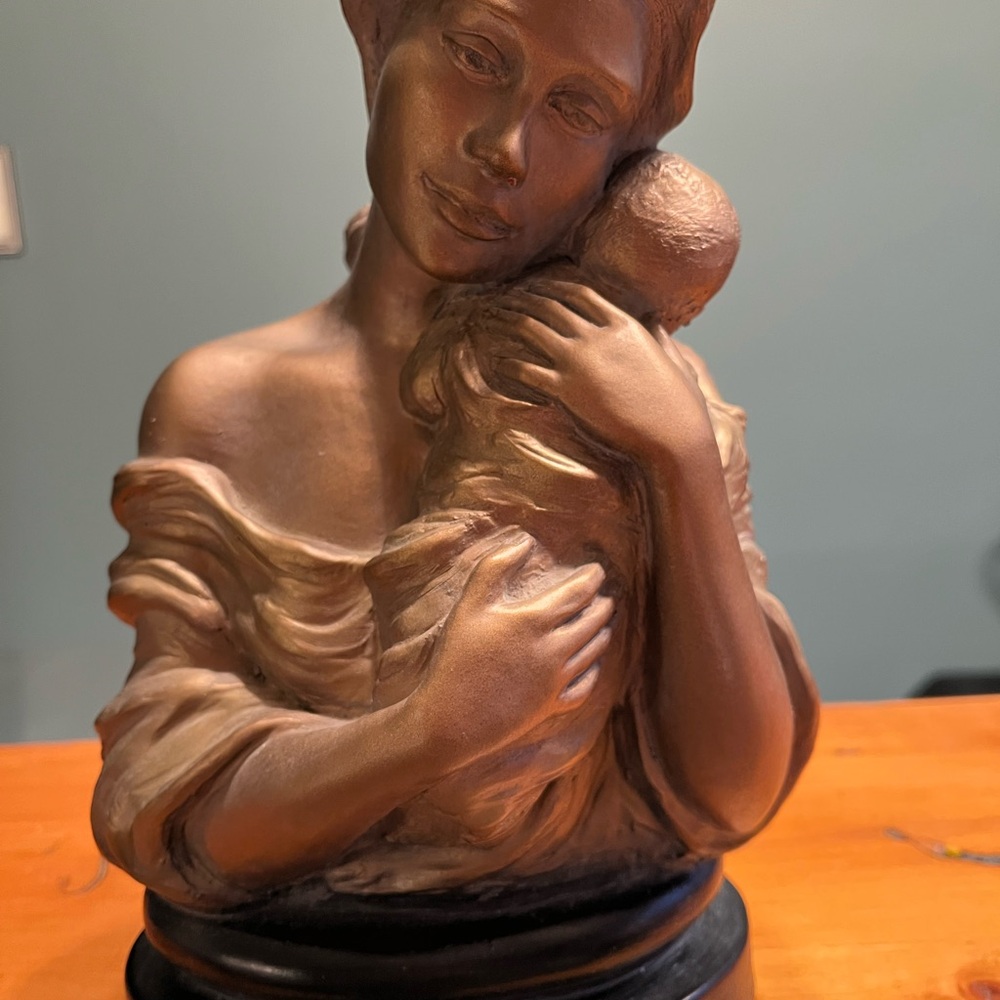 Alice Heath Heaven sent sculpture